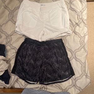 White shorts and gray shorts xl